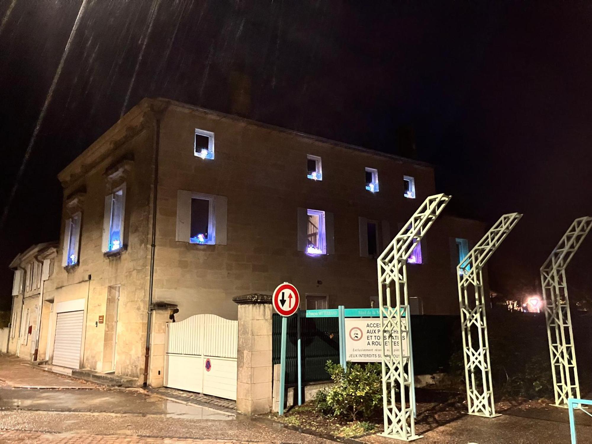 Le Numero 15 Saint-Seurin-sur-l'Isle Екстериор снимка